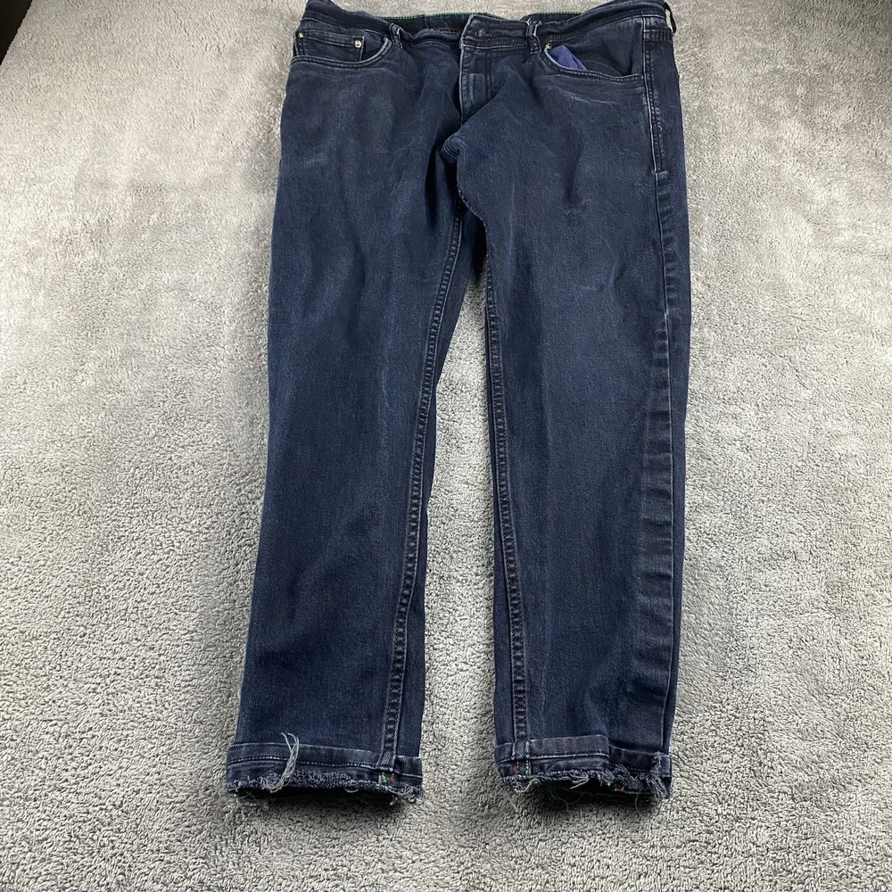 Levis Straight Leg Jeans Womens‎ W36x26 Navy Blu Dark Wash Mid Rise Cuffed
